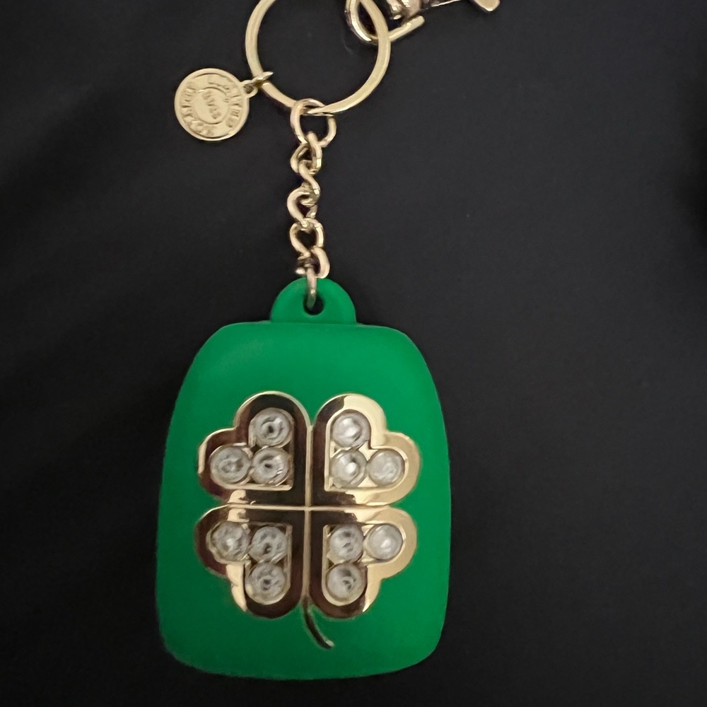 HTF Bath and Body Works Clover Pocketbac Holder